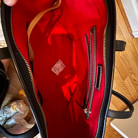 Dooney & Bourke Red and Black Checkered Tote with matching Wallet. New - Picture 9 of 16